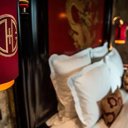 酒店 布拉格佛陀酒吧旅店 5*