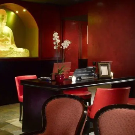Hotell Buddha-bar Prag