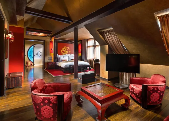 فندق بودا بار