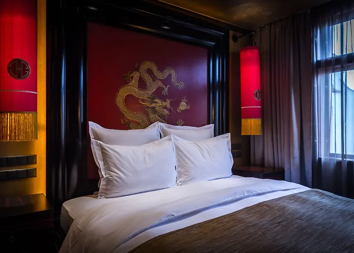 بودا بار فندق