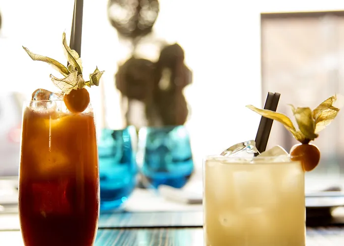 بودا بار فندق