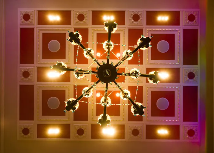 بودا بار فندق